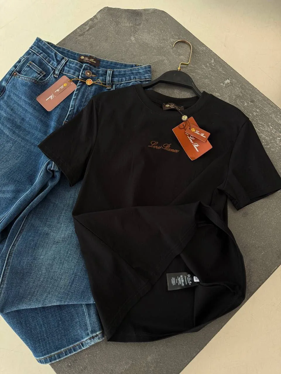 Футболка Loro Piana - деталь